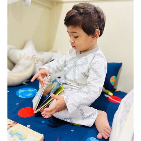 TBS - Night Suit - Vol 04-25 - White - Steps