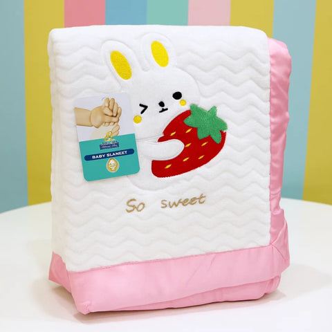 Raccoon Baby - Fur Blanket - White - Rabbit