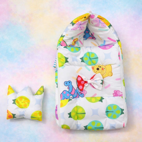 Cotton - Hooded Carry Nest - White - Multi Ladybird - 26